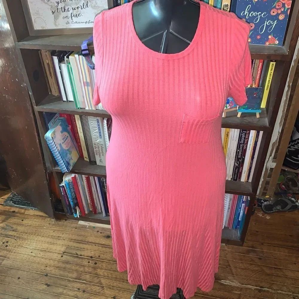 Lularoe ribbed barbiecore pink travel M high low swing dress